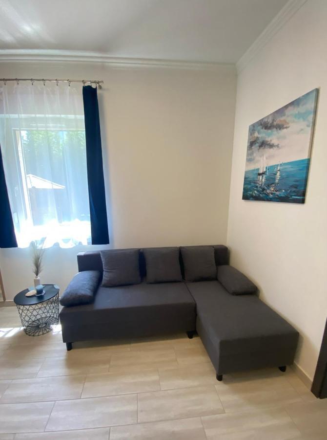 Affittacamere Karinthy ház Siófok Esterno foto