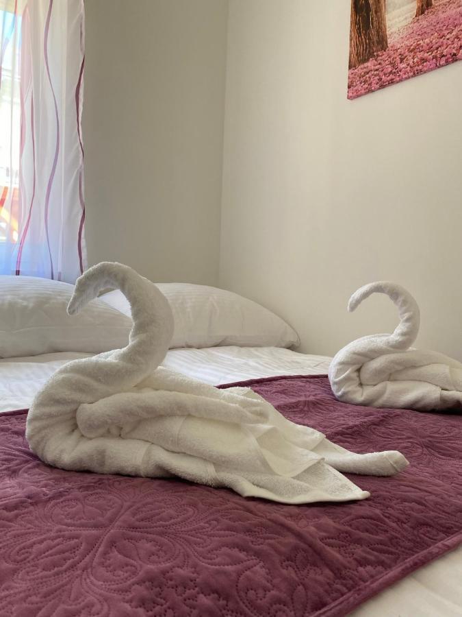 Affittacamere Karinthy ház Siófok Esterno foto