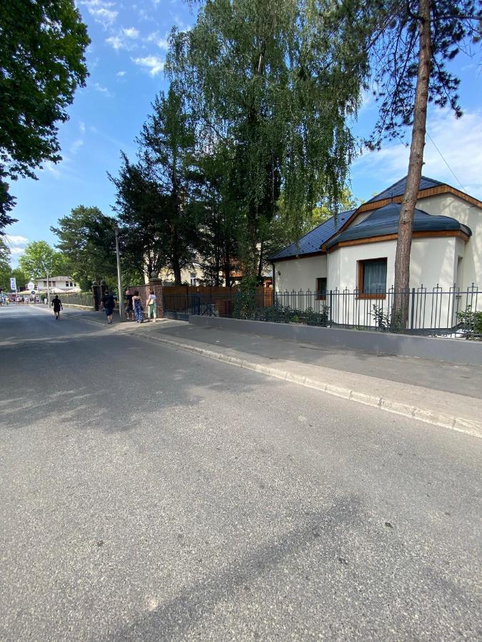 Affittacamere Karinthy ház Siófok Esterno foto