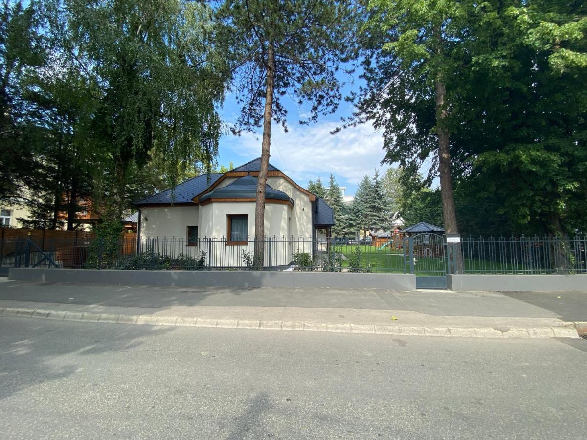Affittacamere Karinthy ház Siófok Esterno foto